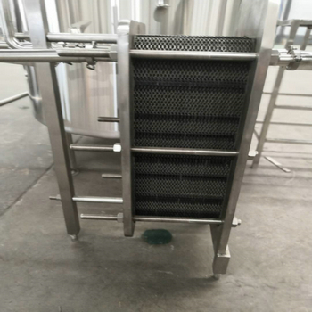 啤酒設備（bèi）換熱器--山東黄瓜视频在线观看設備（bèi）廠家